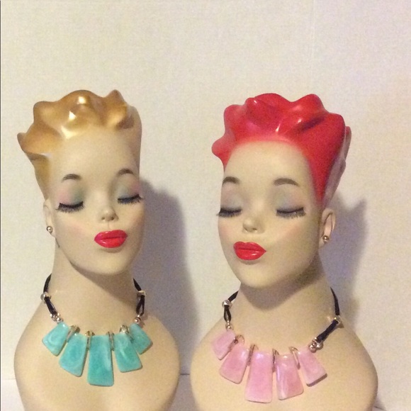 Beautiful necklace sets - Picture 1 of 1